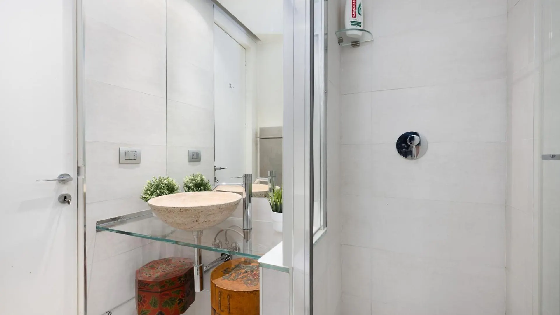 Divi Apartments Brera Suite Milan Italy